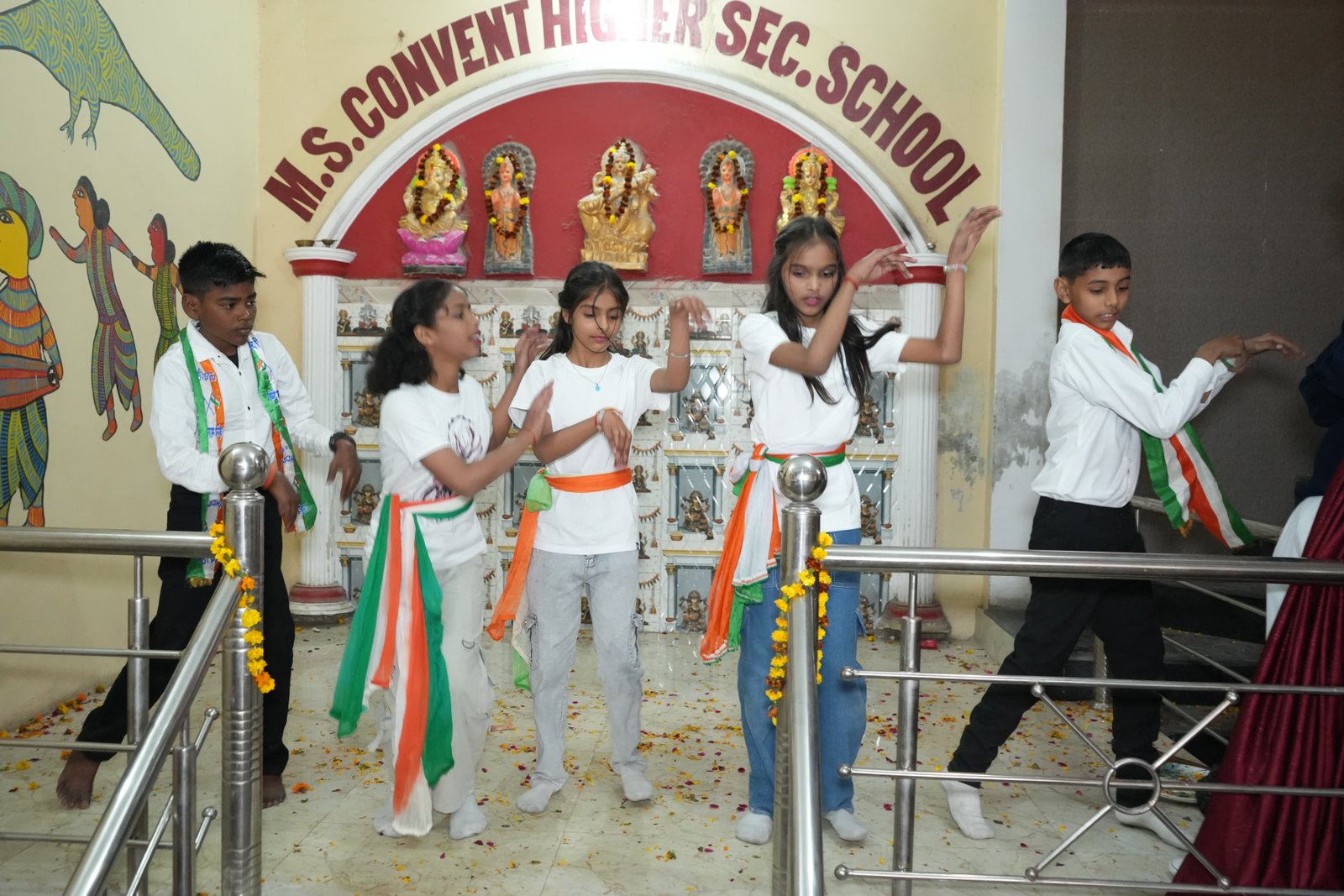 Republic Day cultural performance at M.S. Convent Higher Secondary School